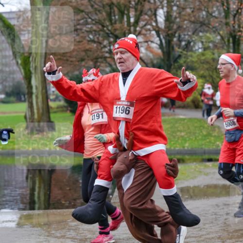 07.12.2025 - St. Pauli X-Mass-Run No. 15 Michael Burmester http://msf.ph/oto/9402973 07.12.2025 10:44:58 Laufen 4191, 15, 1196, 5008 meine-sportfotos.de