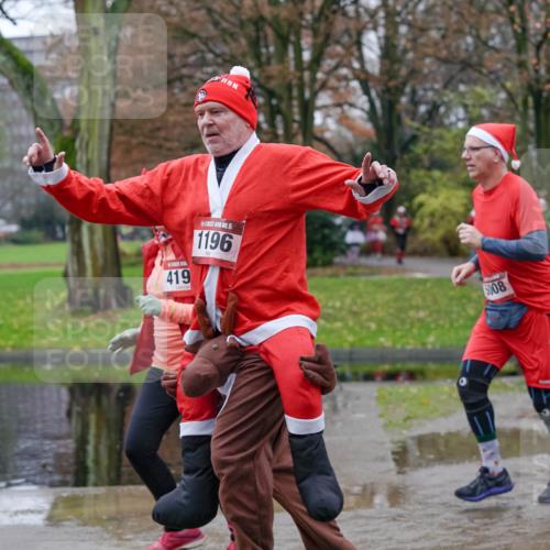 07.12.2025 - St. Pauli X-Mass-Run No. 15 Michael Burmester http://msf.ph/oto/9402974 07.12.2025 10:44:58 Laufen 419, 15, 1196, 5008 meine-sportfotos.de