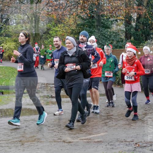 07.12.2025 - St. Pauli X-Mass-Run No. 15 Michael Burmester http://msf.ph/oto/9402977 07.12.2025 10:44:59 Laufen 382, 380, 197, 59, 490, 430, 344 meine-sportfotos.de