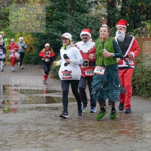 07.12.2025 - St. Pauli X-Mass-Run No. 15 Michael Burmester http://msf.ph/oto/9403023 07.12.2025 10:45:09 Laufen 476, 1910, 1509, 623 meine-sportfotos.de