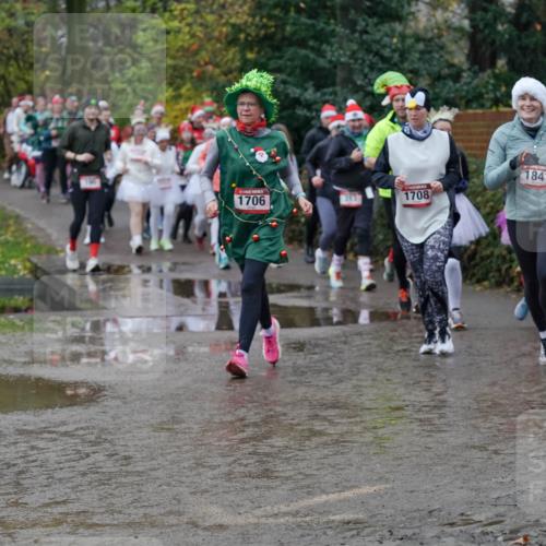 07.12.2025 - St. Pauli X-Mass-Run No. 15 Michael Burmester http://msf.ph/oto/9403054 07.12.2025 10:45:18 Laufen 1841, 1706, 313, 1708 meine-sportfotos.de