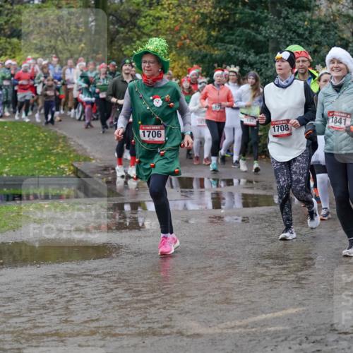 07.12.2025 - St. Pauli X-Mass-Run No. 15 Michael Burmester http://msf.ph/oto/9403056 07.12.2025 10:45:19 Laufen 15, 1706, 182, 1708, 1841 meine-sportfotos.de