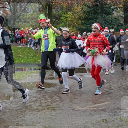 07.12.2025 - St. Pauli X-Mass-Run No. 15 Michael Burmester http://msf.ph/oto/9403065 07.12.2025 10:45:21 Laufen 1708, 2006, 1840, 395, 17 meine-sportfotos.de