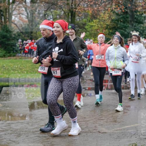 07.12.2025 - St. Pauli X-Mass-Run No. 15 Michael Burmester http://msf.ph/oto/9403086 07.12.2025 10:45:25 Laufen 395, 171, 361, 182, 1565, 1619 meine-sportfotos.de