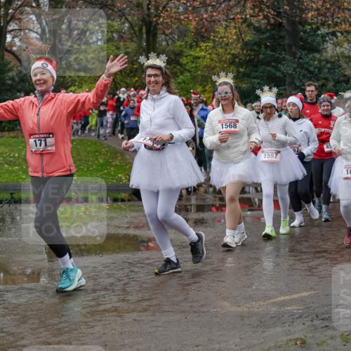07.12.2025 - St. Pauli X-Mass-Run No. 15 Michael Burmester http://msf.ph/oto/9403093 07.12.2025 10:45:26 Laufen 2, 171, 1568, 1557, 97, 45, 1619, 1298 meine-sportfotos.de