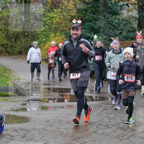 07.12.2025 - St. Pauli X-Mass-Run No. 15 Michael Burmester http://msf.ph/oto/9403558 07.12.2025 10:47:36 Laufen 845, 817, 1662, 81, 15, 815, 832 meine-sportfotos.de