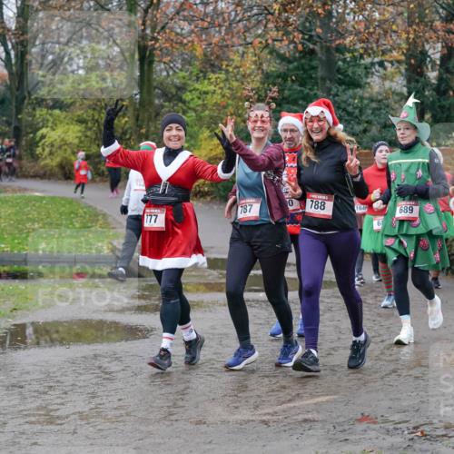 07.12.2025 - St. Pauli X-Mass-Run No. 15 Michael Burmester http://msf.ph/oto/9403585 07.12.2025 10:47:42 Laufen 777, 787, 0, 788, 164, 6, 689, 67 meine-sportfotos.de