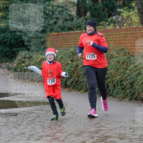 07.12.2025 - St. Pauli X-Mass-Run No. 15 Michael Burmester http://msf.ph/oto/9403624 07.12.2025 10:47:52 Laufen 1130, 1, 15, 1125 meine-sportfotos.de