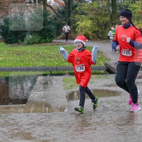 07.12.2025 - St. Pauli X-Mass-Run No. 15 Michael Burmester http://msf.ph/oto/9403630 07.12.2025 10:47:54 Laufen 15, 1130, 1125 meine-sportfotos.de