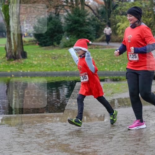 07.12.2025 - St. Pauli X-Mass-Run No. 15 Michael Burmester http://msf.ph/oto/9403633 07.12.2025 10:47:55 Laufen 15, 130, 1125 meine-sportfotos.de