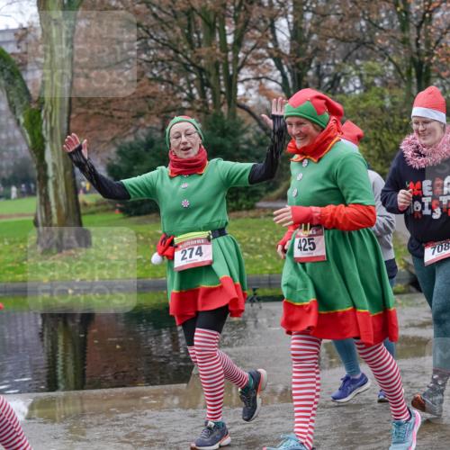 07.12.2025 - St. Pauli X-Mass-Run No. 15 Michael Burmester http://msf.ph/oto/9403656 07.12.2025 10:48:07 Laufen 15, 274, 425, 708 meine-sportfotos.de