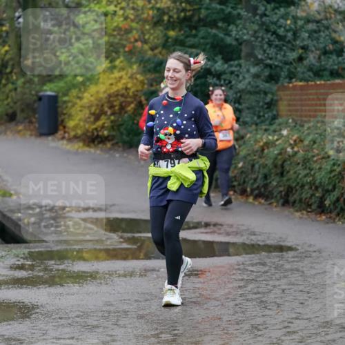 07.12.2025 - St. Pauli X-Mass-Run No. 15 Michael Burmester http://msf.ph/oto/9403729 07.12.2025 10:49:23 Laufen 797 meine-sportfotos.de