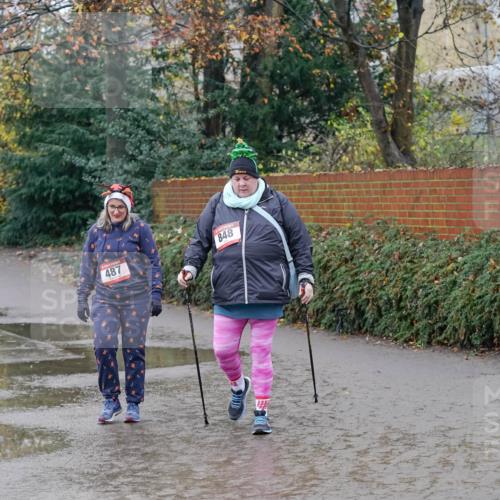 07.12.2025 - St. Pauli X-Mass-Run No. 15 Michael Burmester http://msf.ph/oto/9403754 07.12.2025 10:50:28 Laufen 487, 848 meine-sportfotos.de