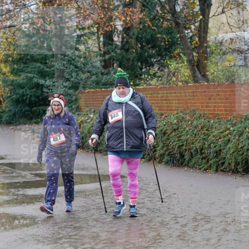 07.12.2025 - St. Pauli X-Mass-Run No. 15 Michael Burmester http://msf.ph/oto/9403755 07.12.2025 10:50:28 Laufen 487, 848 meine-sportfotos.de
