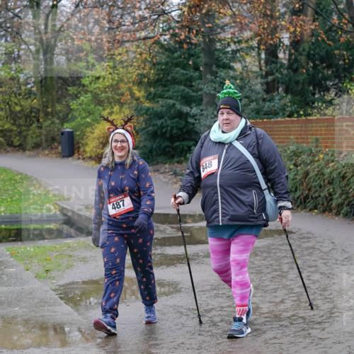 07.12.2025 - St. Pauli X-Mass-Run No. 15 Michael Burmester http://msf.ph/oto/9403760 07.12.2025 10:50:30 Laufen 848, 487 meine-sportfotos.de