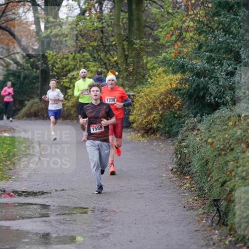 07.12.2025 - St. Pauli X-Mass-Run No. 15 Michael Burmester http://msf.ph/oto/9403819 07.12.2025 10:57:59 Laufen 1589, 1338 meine-sportfotos.de
