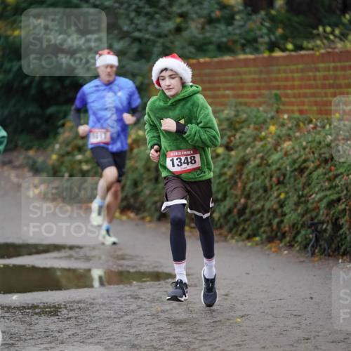 07.12.2025 - St. Pauli X-Mass-Run No. 15 Michael Burmester http://msf.ph/oto/9403907 07.12.2025 11:00:35 Laufen 1350, 1117, 15, 1348 meine-sportfotos.de