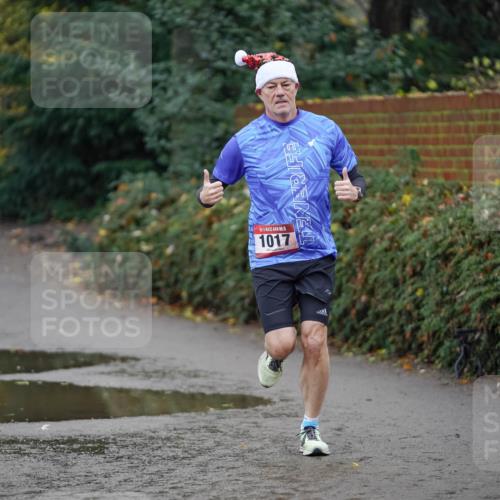 07.12.2025 - St. Pauli X-Mass-Run No. 15 Michael Burmester http://msf.ph/oto/9403911 07.12.2025 11:00:37 Laufen 15, 1017 meine-sportfotos.de