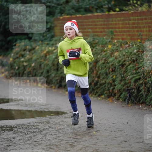 07.12.2025 - St. Pauli X-Mass-Run No. 15 Michael Burmester http://msf.ph/oto/9403920 07.12.2025 11:00:48 Laufen 15 meine-sportfotos.de