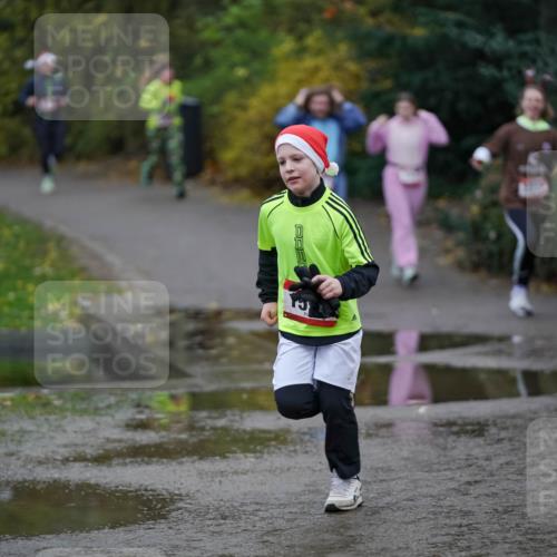 07.12.2025 - St. Pauli X-Mass-Run No. 15 Michael Burmester http://msf.ph/oto/9403933 07.12.2025 11:01:02 Laufen  meine-sportfotos.de
