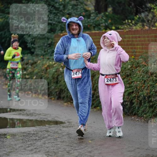 07.12.2025 - St. Pauli X-Mass-Run No. 15 Michael Burmester http://msf.ph/oto/9403946 07.12.2025 11:01:07 Laufen 7206, 2854, 2474, 2473 meine-sportfotos.de