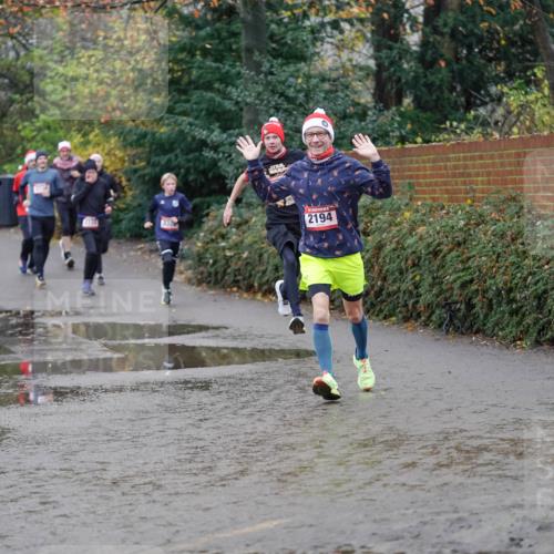 07.12.2025 - St. Pauli X-Mass-Run No. 15 Michael Burmester http://msf.ph/oto/9403987 07.12.2025 11:01:28 Laufen 1326, 2194 meine-sportfotos.de