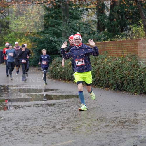 07.12.2025 - St. Pauli X-Mass-Run No. 15 Michael Burmester http://msf.ph/oto/9403988 07.12.2025 11:01:28 Laufen 2194 meine-sportfotos.de