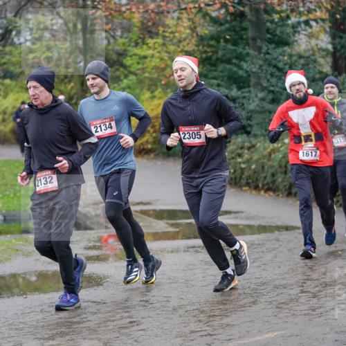 07.12.2025 - St. Pauli X-Mass-Run No. 15 Michael Burmester http://msf.ph/oto/9404012 07.12.2025 11:01:34 Laufen 2132, 2134, 15, 2305, 1617, 3158 meine-sportfotos.de