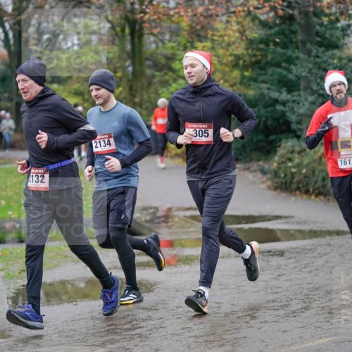 07.12.2025 - St. Pauli X-Mass-Run No. 15 Michael Burmester http://msf.ph/oto/9404014 07.12.2025 11:01:34 Laufen 2011, 10, 5, 2132, 2134, 15, 305, 1617, 3158 meine-sportfotos.de