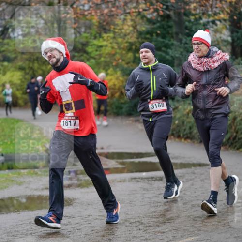 07.12.2025 - St. Pauli X-Mass-Run No. 15 Michael Burmester http://msf.ph/oto/9404018 07.12.2025 11:01:35 Laufen 1617, 3158 meine-sportfotos.de