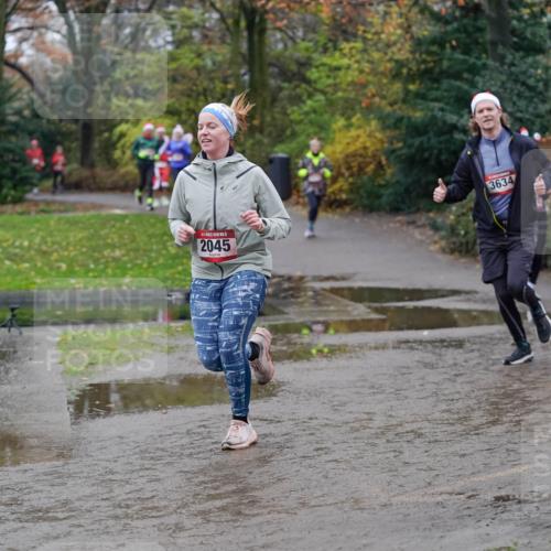 07.12.2025 - St. Pauli X-Mass-Run No. 15 Michael Burmester http://msf.ph/oto/9404048 07.12.2025 11:01:48 Laufen 15, 2045, 3634 meine-sportfotos.de