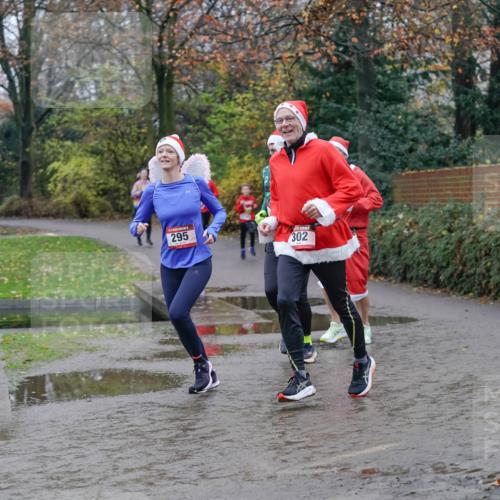 07.12.2025 - St. Pauli X-Mass-Run No. 15 Michael Burmester http://msf.ph/oto/9404068 07.12.2025 11:01:58 Laufen 295, 302 meine-sportfotos.de