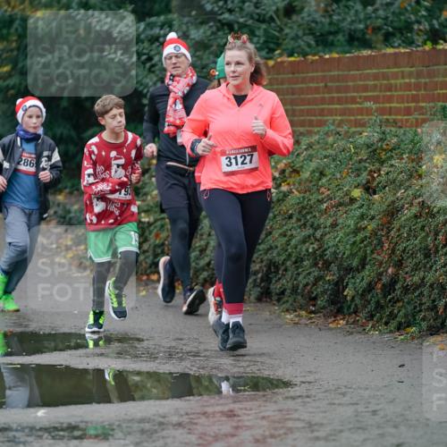07.12.2025 - St. Pauli X-Mass-Run No. 15 Michael Burmester http://msf.ph/oto/9404099 07.12.2025 11:02:15 Laufen 286, 19, 15, 3127 meine-sportfotos.de