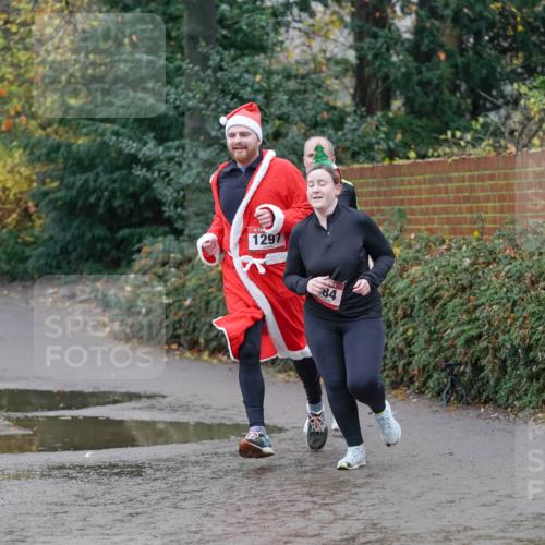 07.12.2025 - St. Pauli X-Mass-Run No. 15 Michael Burmester http://msf.ph/oto/9404144 07.12.2025 11:02:29 Laufen 1297, 84 meine-sportfotos.de
