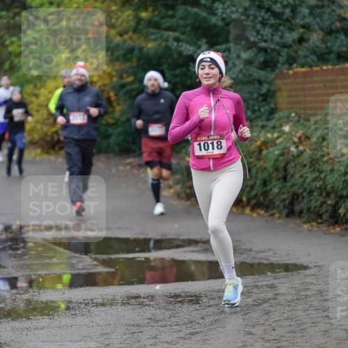 07.12.2025 - St. Pauli X-Mass-Run No. 15 Michael Burmester http://msf.ph/oto/9404160 07.12.2025 11:02:35 Laufen 15, 1018 meine-sportfotos.de