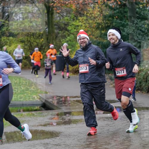 07.12.2025 - St. Pauli X-Mass-Run No. 15 Michael Burmester http://msf.ph/oto/9404173 07.12.2025 11:02:39 Laufen 1904, 2513, 2477, 3190 meine-sportfotos.de