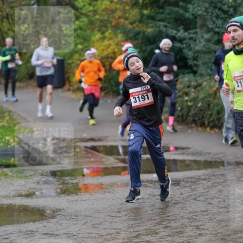 07.12.2025 - St. Pauli X-Mass-Run No. 15 Michael Burmester http://msf.ph/oto/9404182 07.12.2025 11:02:42 Laufen 3191, 15, 3191, 3190, 15, 3190, 159 meine-sportfotos.de