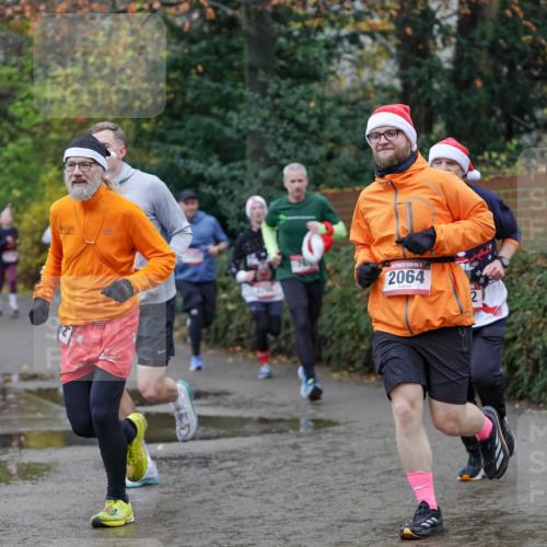 07.12.2025 - St. Pauli X-Mass-Run No. 15 Michael Burmester http://msf.ph/oto/9404203 07.12.2025 11:02:48 Laufen 2064 meine-sportfotos.de