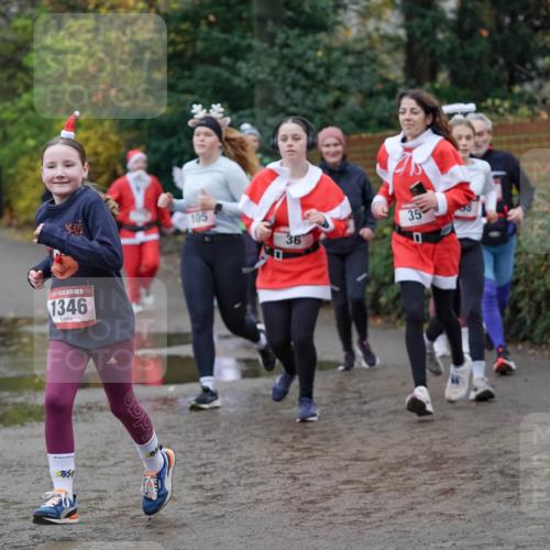 07.12.2025 - St. Pauli X-Mass-Run No. 15 Michael Burmester http://msf.ph/oto/9404240 07.12.2025 11:02:58 Laufen 15, 1346, 105, 36, 35 meine-sportfotos.de