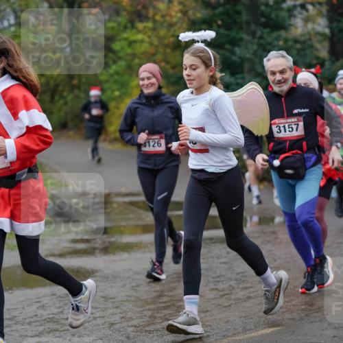 07.12.2025 - St. Pauli X-Mass-Run No. 15 Michael Burmester http://msf.ph/oto/9404252 07.12.2025 11:03:00 Laufen 126, 3157 meine-sportfotos.de