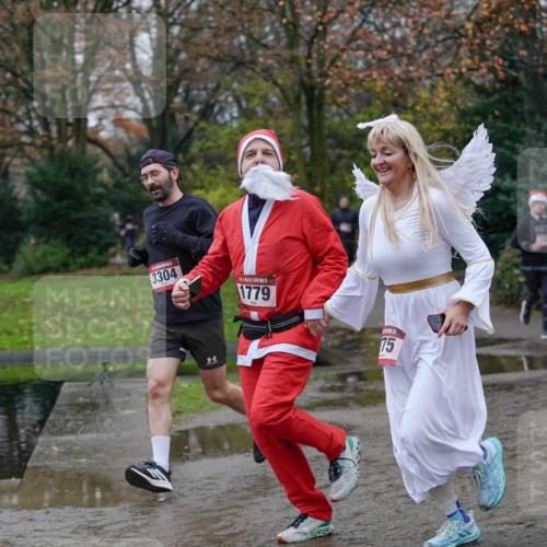 07.12.2025 - St. Pauli X-Mass-Run No. 15 Michael Burmester http://msf.ph/oto/9404269 07.12.2025 11:03:04 Laufen 3304, 1779, 15, 75 meine-sportfotos.de