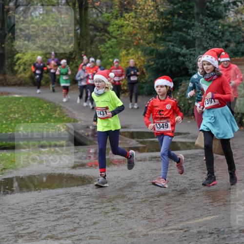 07.12.2025 - St. Pauli X-Mass-Run No. 15 Michael Burmester http://msf.ph/oto/9404326 07.12.2025 11:03:31 Laufen 1431, 5, 1349, 4496, 139, 1939 meine-sportfotos.de