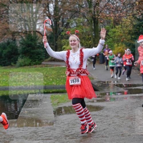07.12.2025 - St. Pauli X-Mass-Run No. 15 Michael Burmester http://msf.ph/oto/9404340 07.12.2025 11:03:34 Laufen 14, 15, 1939, 672 meine-sportfotos.de