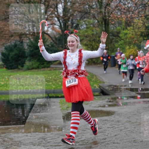 07.12.2025 - St. Pauli X-Mass-Run No. 15 Michael Burmester http://msf.ph/oto/9404341 07.12.2025 11:03:34 Laufen 1939, 672 meine-sportfotos.de