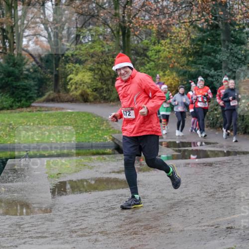 07.12.2025 - St. Pauli X-Mass-Run No. 15 Michael Burmester http://msf.ph/oto/9404343 07.12.2025 11:03:35 Laufen 672 meine-sportfotos.de