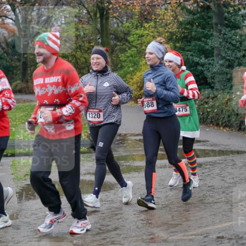 07.12.2025 - St. Pauli X-Mass-Run No. 15 Michael Burmester http://msf.ph/oto/9404367 07.12.2025 11:03:41 Laufen 24, 1320, 588, 8475, 2379 meine-sportfotos.de