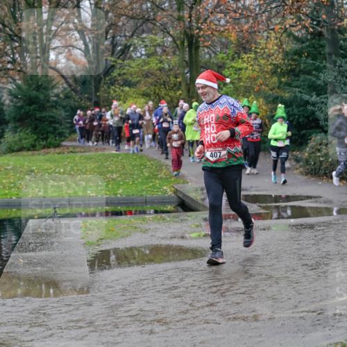 07.12.2025 - St. Pauli X-Mass-Run No. 15 Michael Burmester http://msf.ph/oto/9404439 07.12.2025 11:04:15 Laufen 407, 260 meine-sportfotos.de
