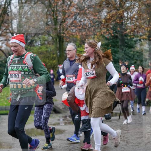 07.12.2025 - St. Pauli X-Mass-Run No. 15 Michael Burmester http://msf.ph/oto/9404463 07.12.2025 11:04:31 Laufen 39, 2990, 3071, 2388, 1544, 5003, 152 meine-sportfotos.de