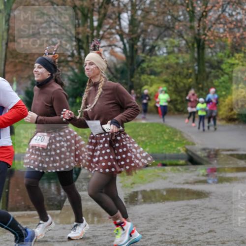 07.12.2025 - St. Pauli X-Mass-Run No. 15 Michael Burmester http://msf.ph/oto/9404535 07.12.2025 11:04:51 Laufen 2480, 470, 111 meine-sportfotos.de
