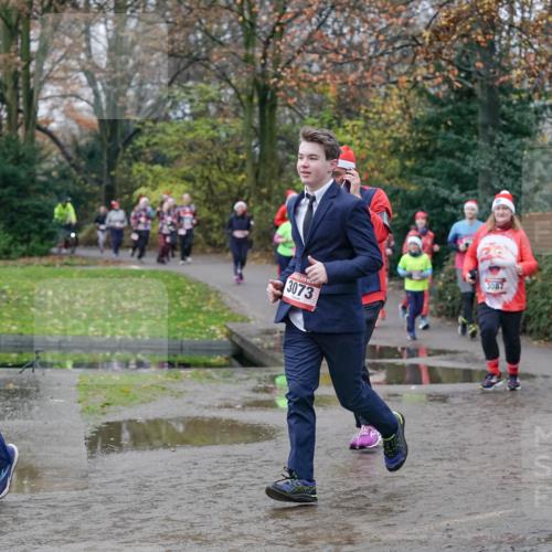 07.12.2025 - St. Pauli X-Mass-Run No. 15 Michael Burmester http://msf.ph/oto/9404552 07.12.2025 11:04:55 Laufen 3073, 3087, 1080 meine-sportfotos.de